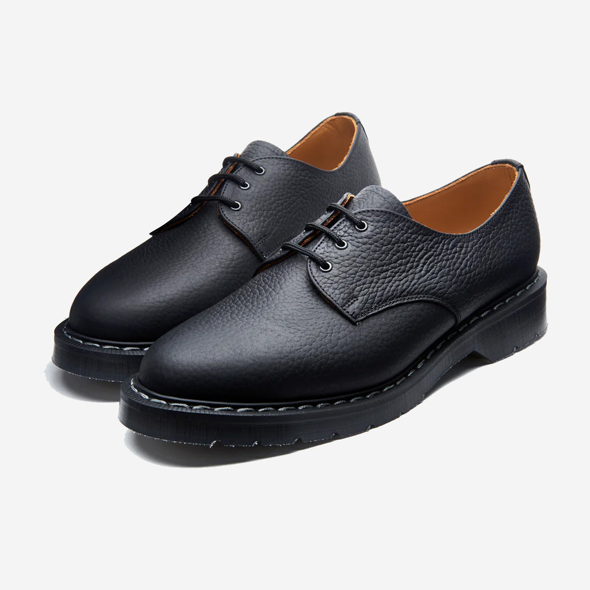 3 Eye Gibson Derby Shoe - Black Greasy Grain