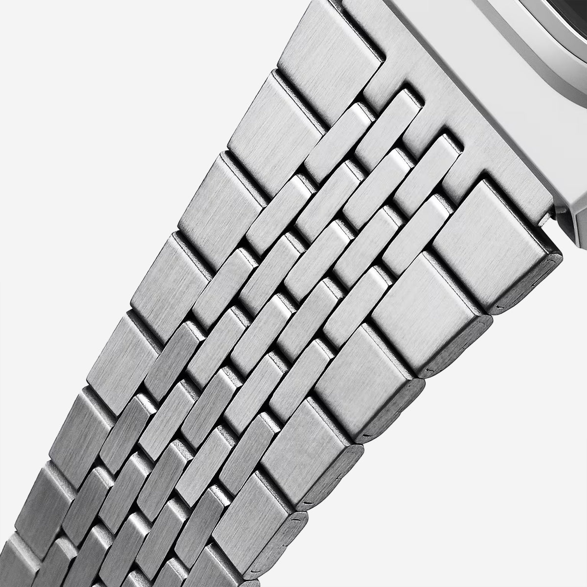 A140WE-8A CASIO Vintage Watch - Stainless/Black