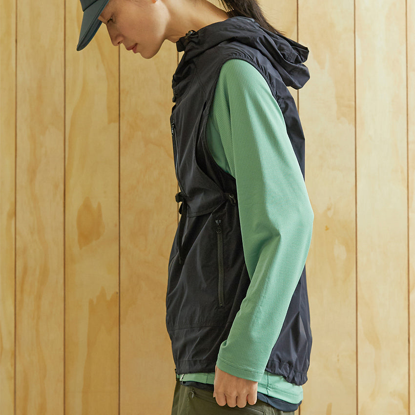 Buckle Wind Hooded Vest - Black