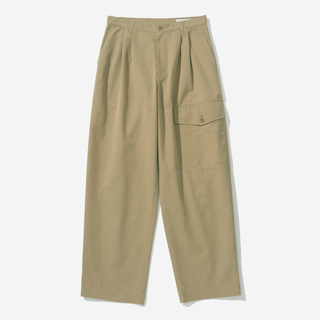 Double Pleat Big Pocket Pants - Beige