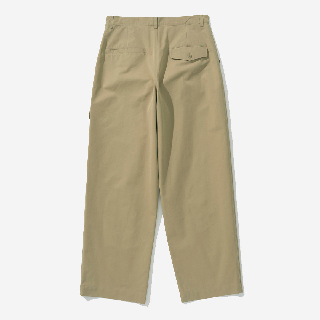 Double Pleat Big Pocket Pants - Beige