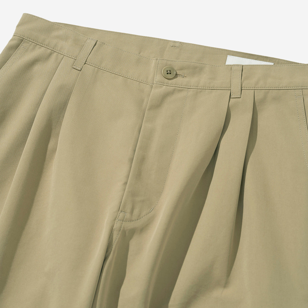 Double Pleat Big Pocket Pants - Beige