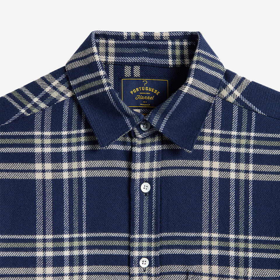 Front Plaid Flannel Shirt - Blue