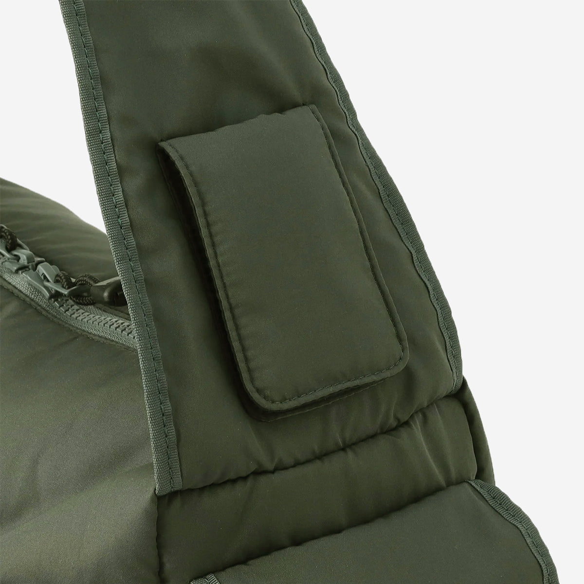 La Defense Taffeta Shoulder Bag - Olive