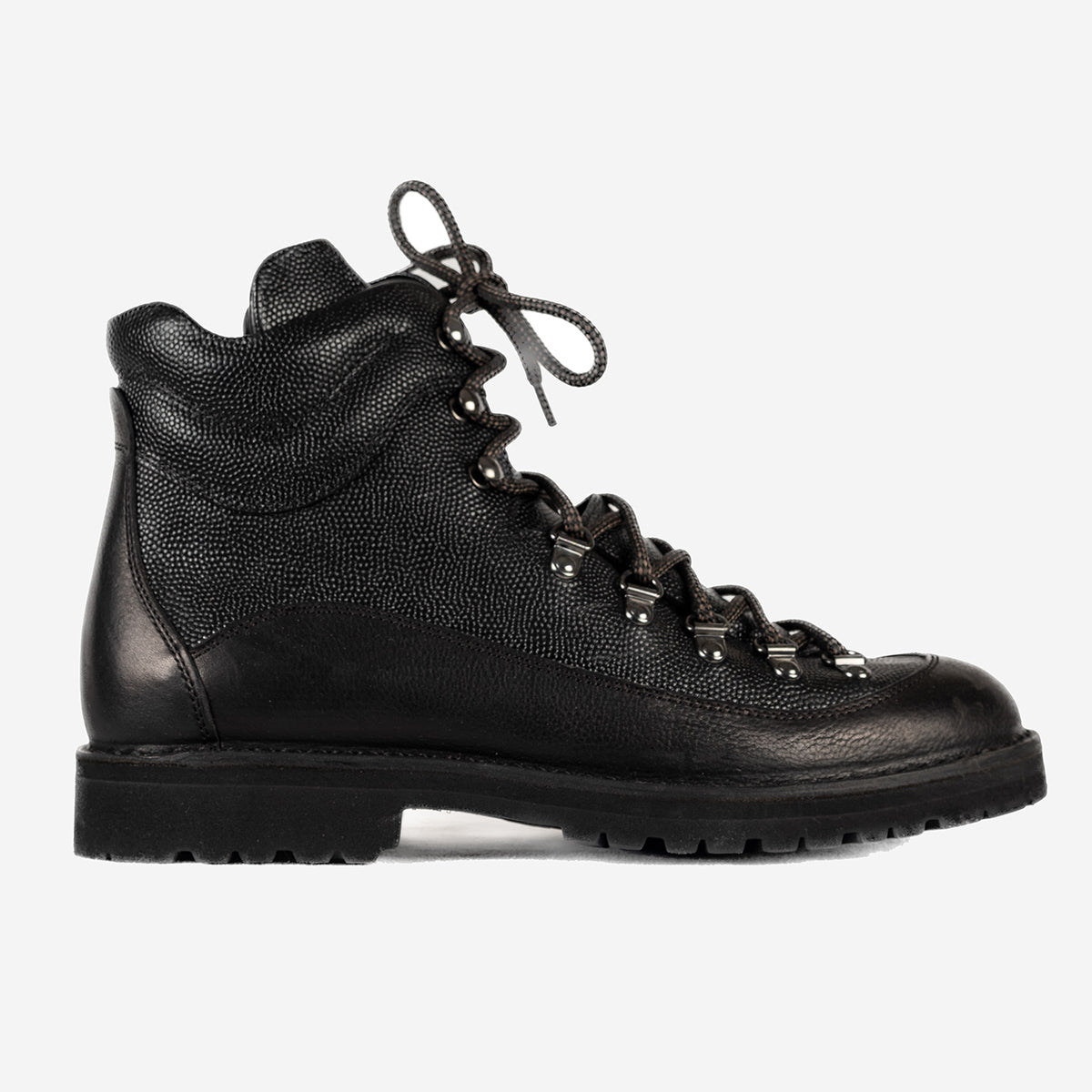 Soft leather hiking boots hot sale