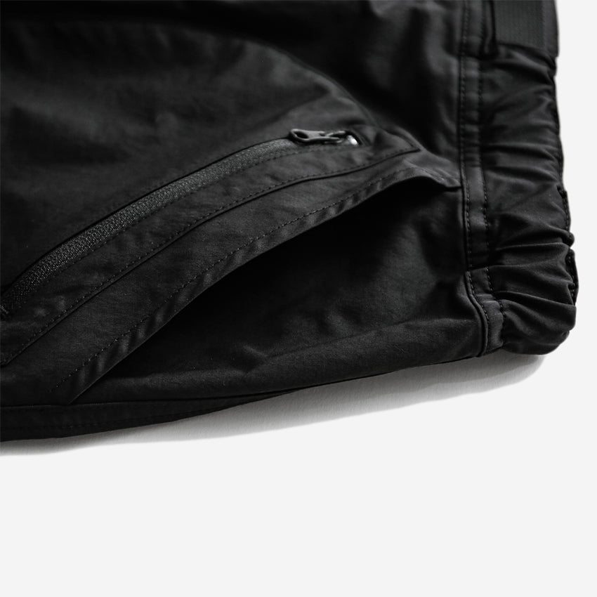 Mountain 7-Pocket Shorts - Black