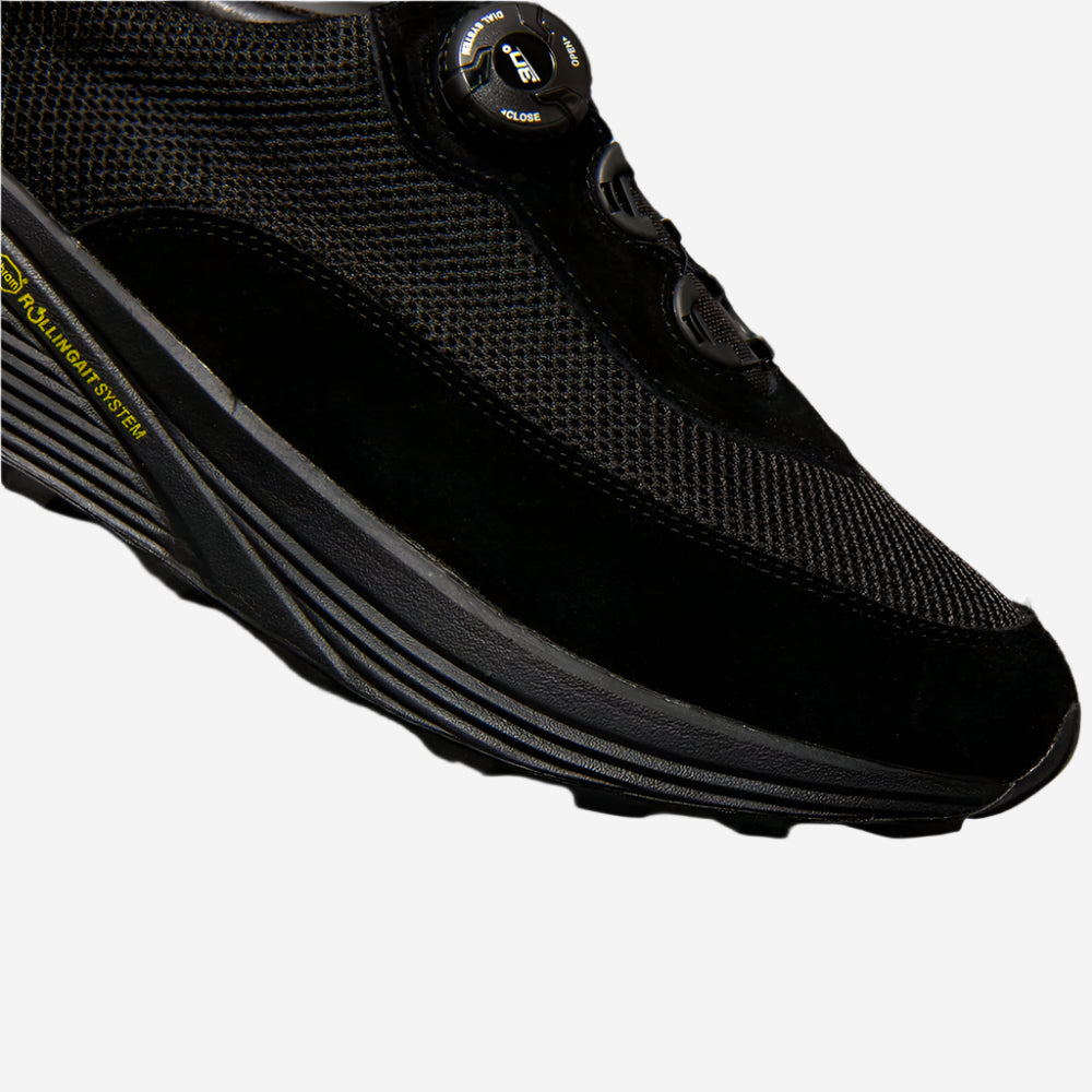 New Dawn Trail Runner - Black