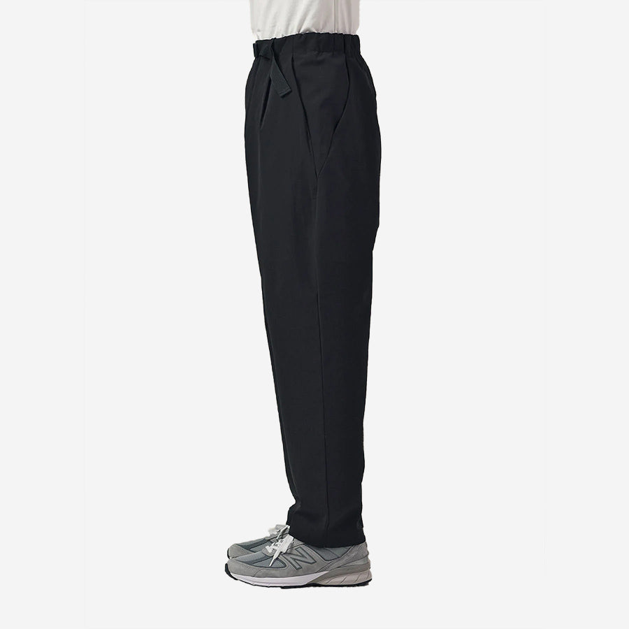 One Tuck Tapered Stretch Pants - Taupe Brown