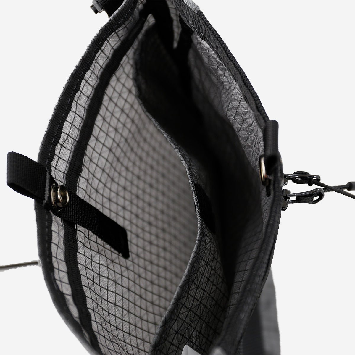 SEORAK 2 B-Grid Sacoche Bag - Grey
