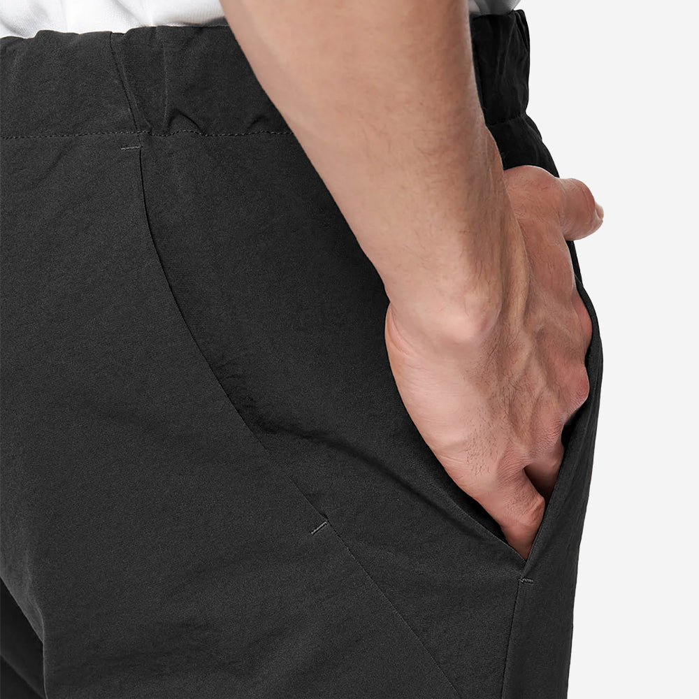 Slim Tapered Stretch Pants - Black