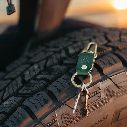 Stubby Leather Key Hook - Pine