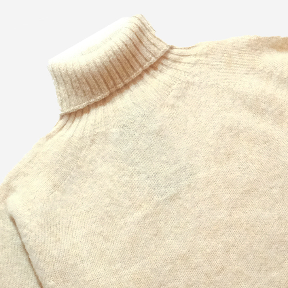 Supersoft Shaggy Wool Turtleneck - Tusk