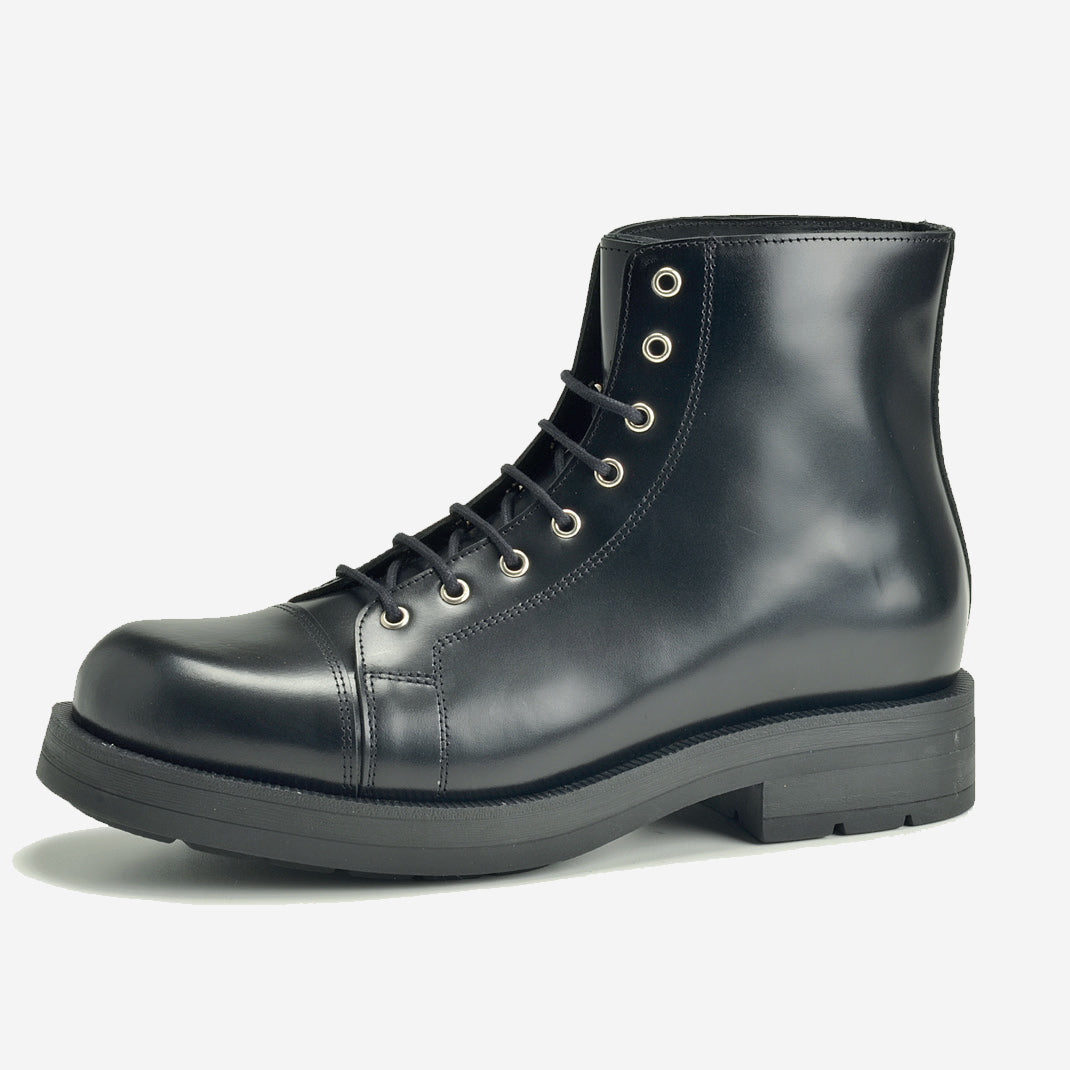 Traverse B2 Leather Boots - Glossy Black