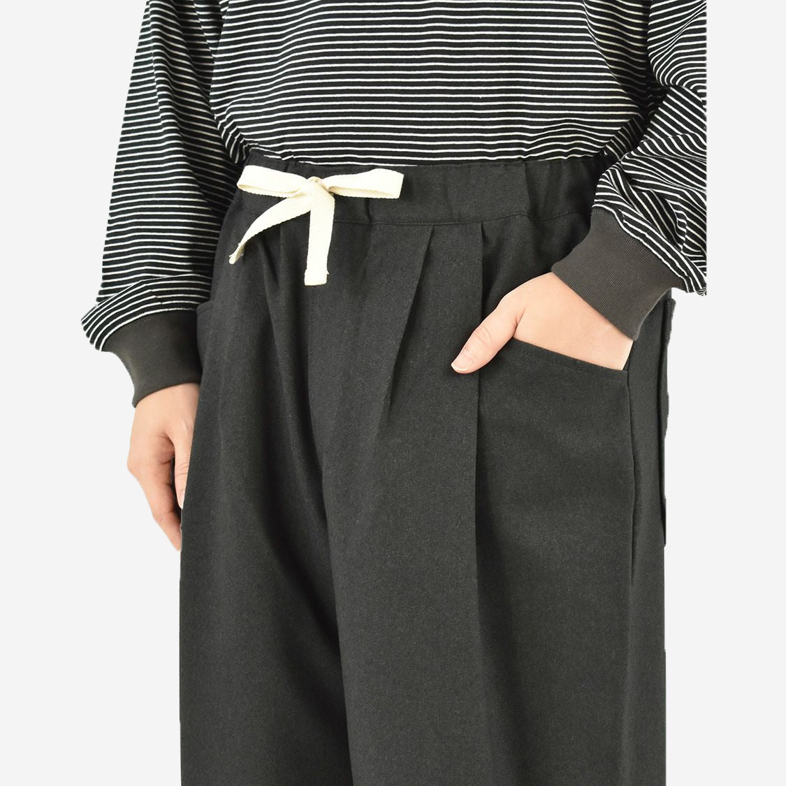Two-Tuck Brushed Poly Easy Pants - Dark Green Grey