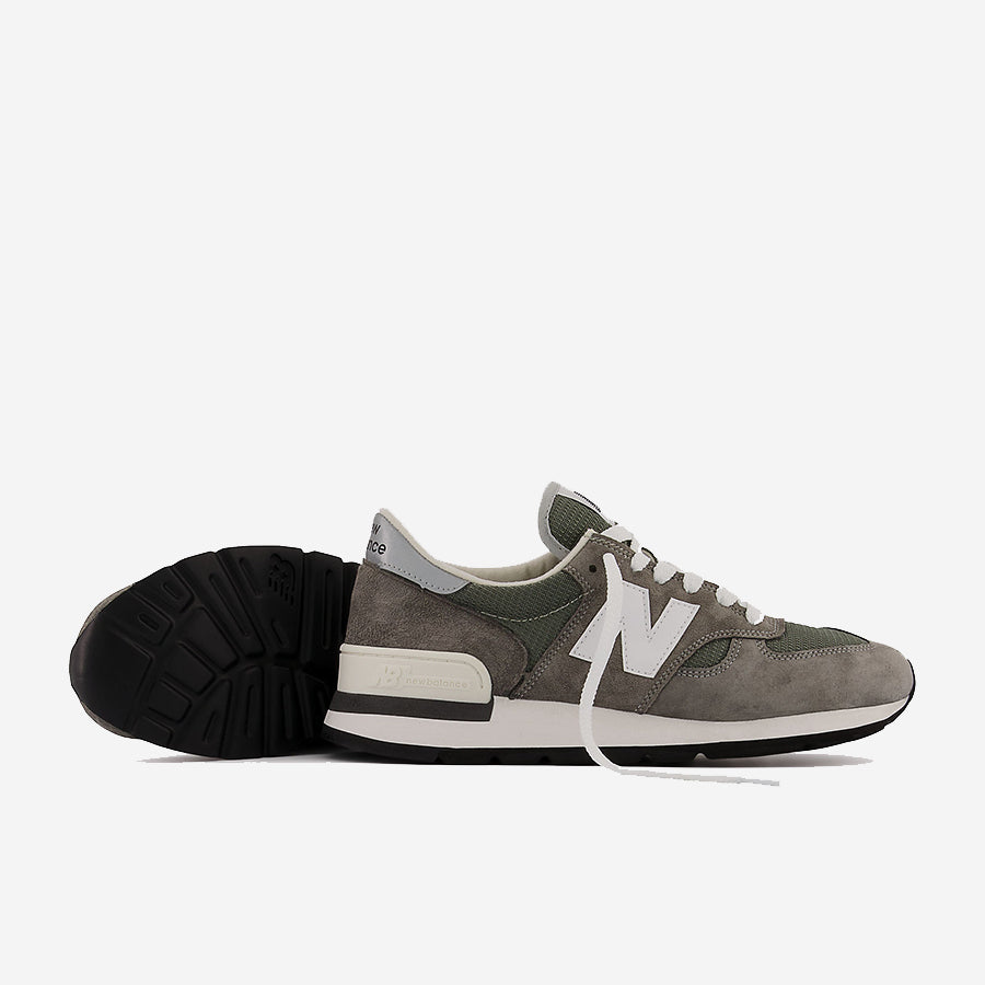 M990GR1 990v1 Made in the USA - Grey/White