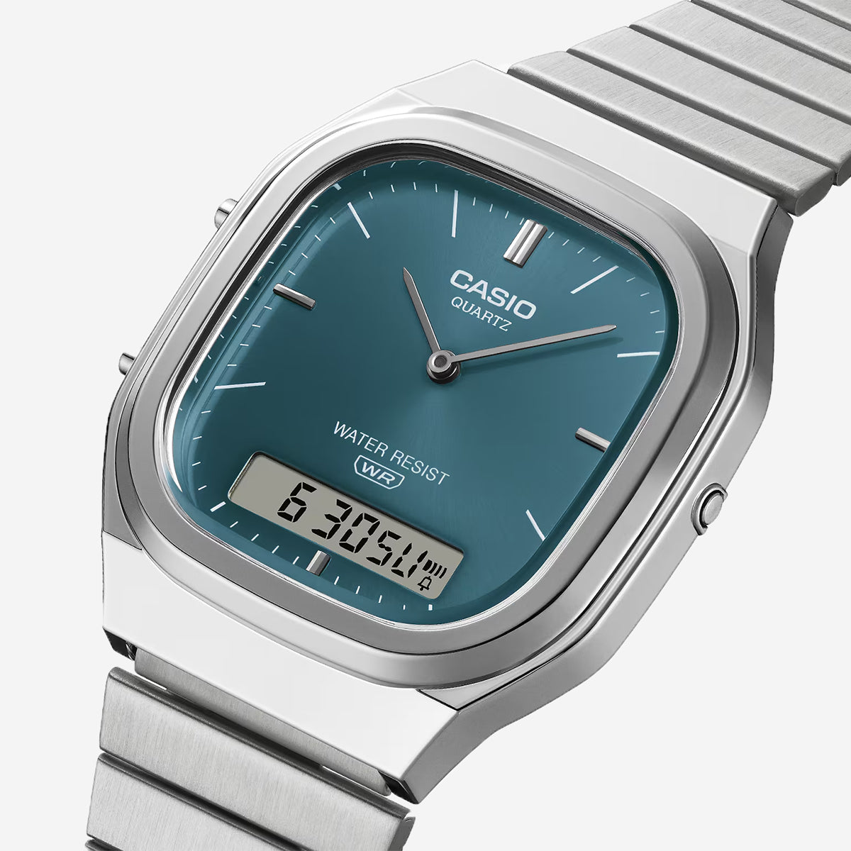 AQ-240E-3A CASIO Vintage Watch - Stainless