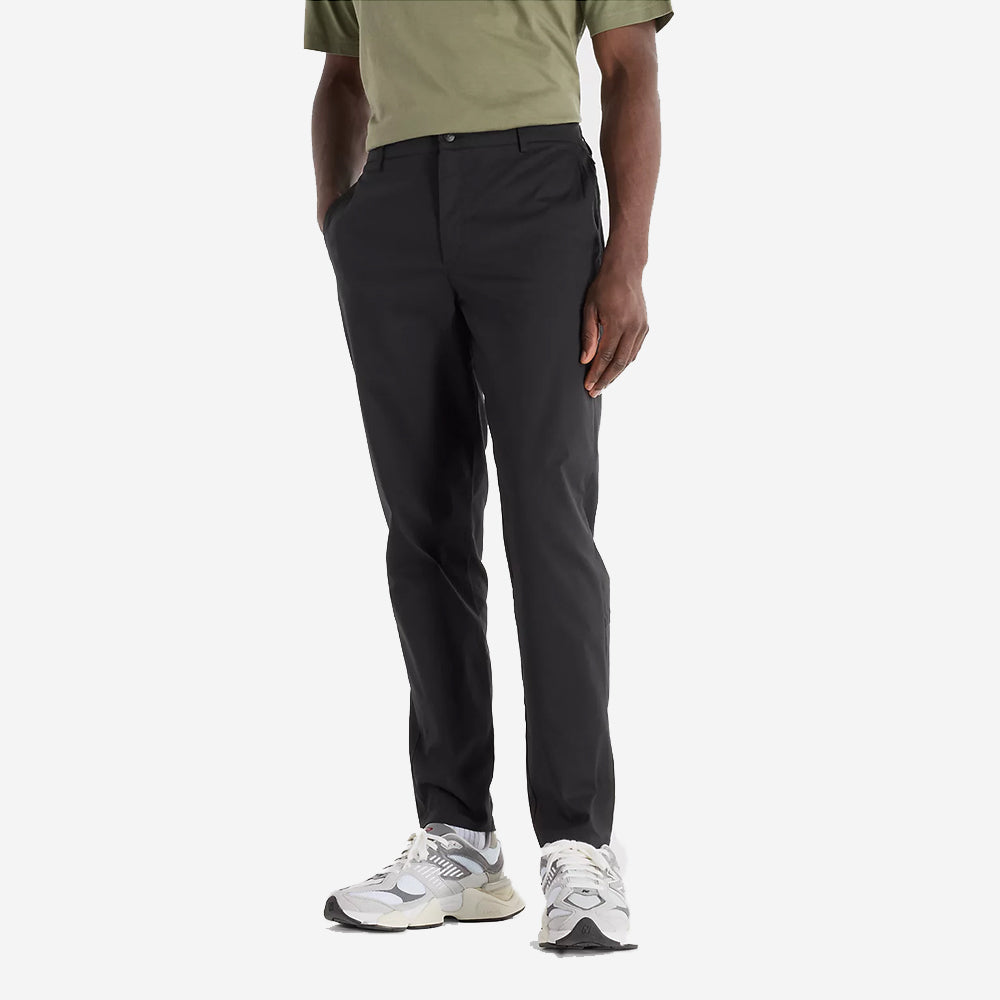 Athletics Standard Tapered Pant - Black