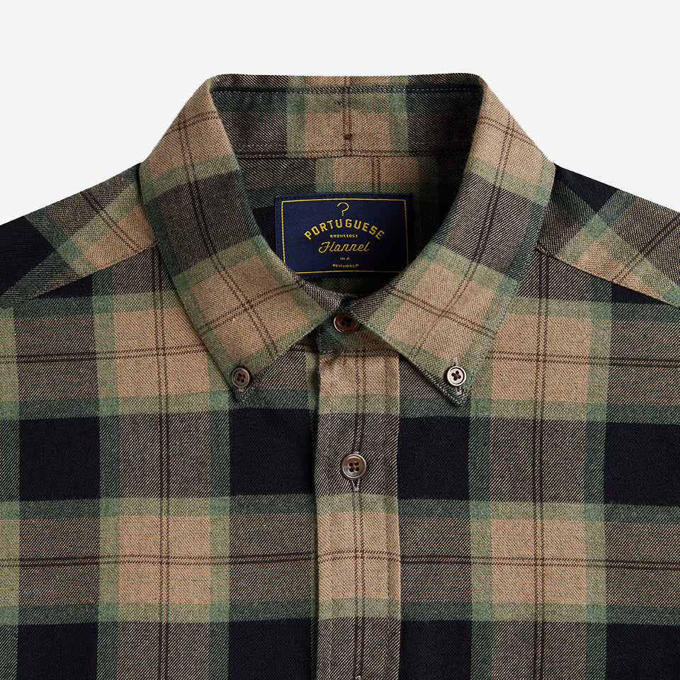 Bass Plaid Flannel Shirt - Navy/Tan