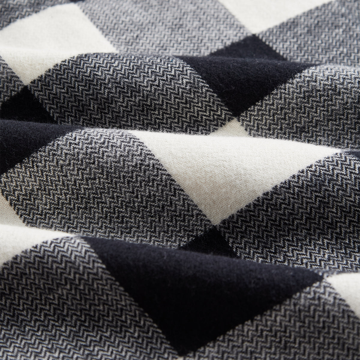 Buffalo Plaid Flannel Shirt - Black/White