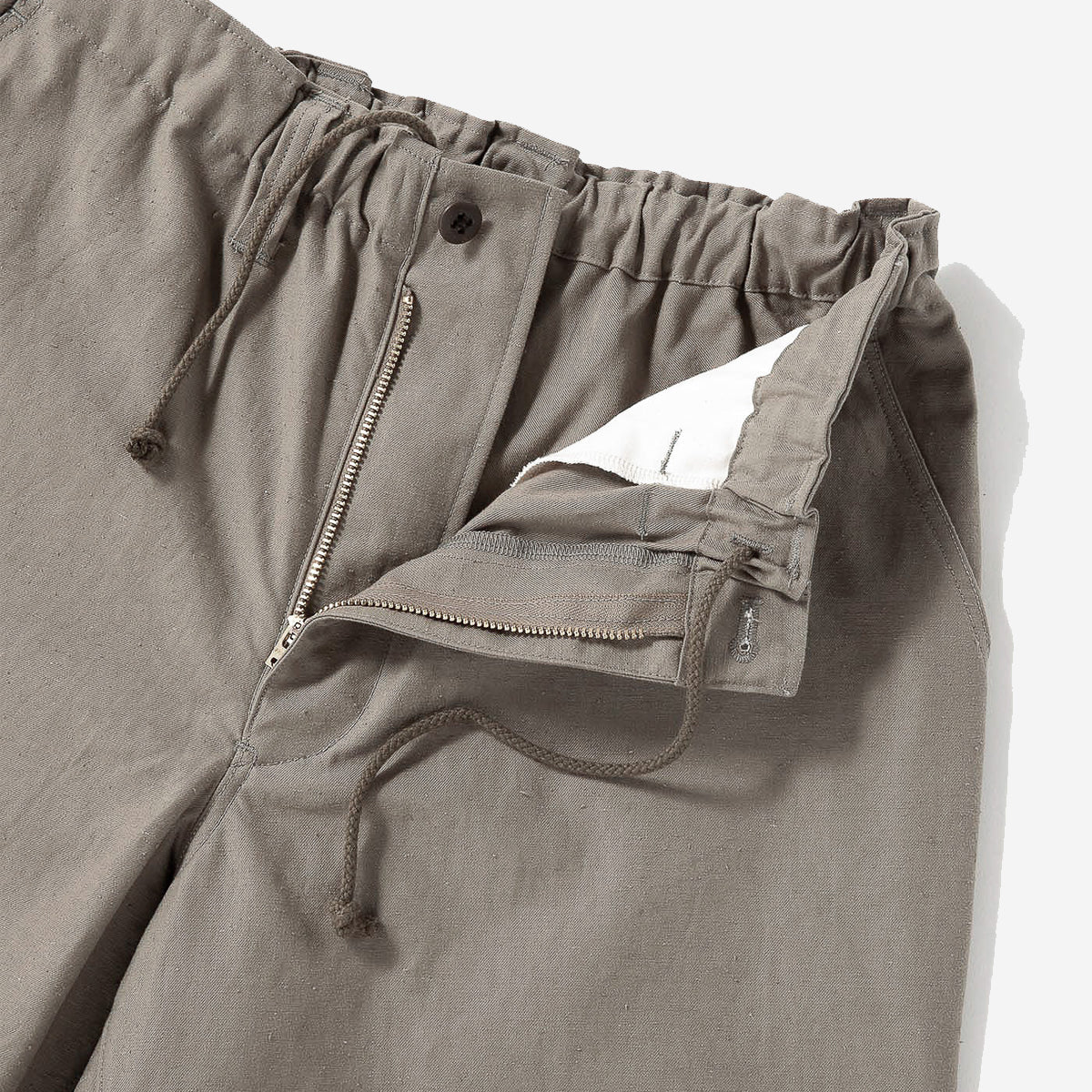 Back-Nep Umpire Shorts - Sepia Brown