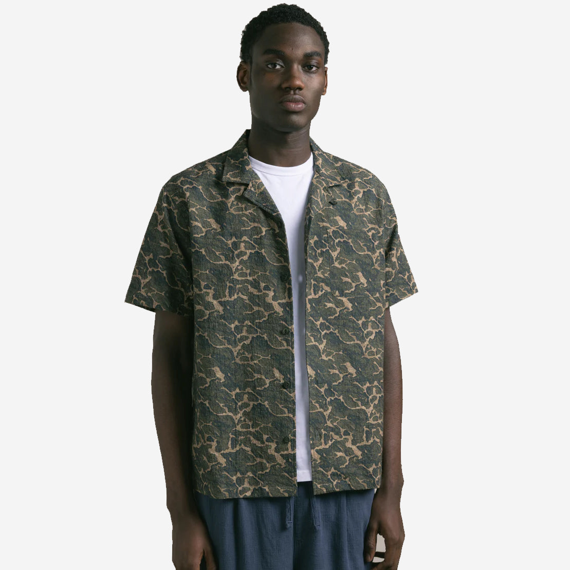 Crammond Textured S/S Vacation Shirt - Olive Landscape