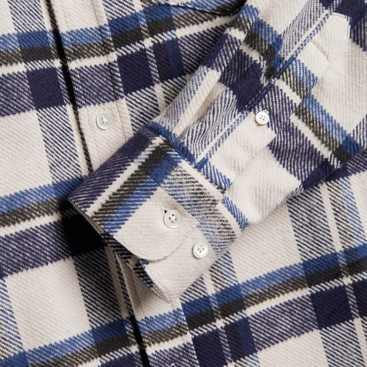 Ecca Plaid Flannel Shirt - Blue/White