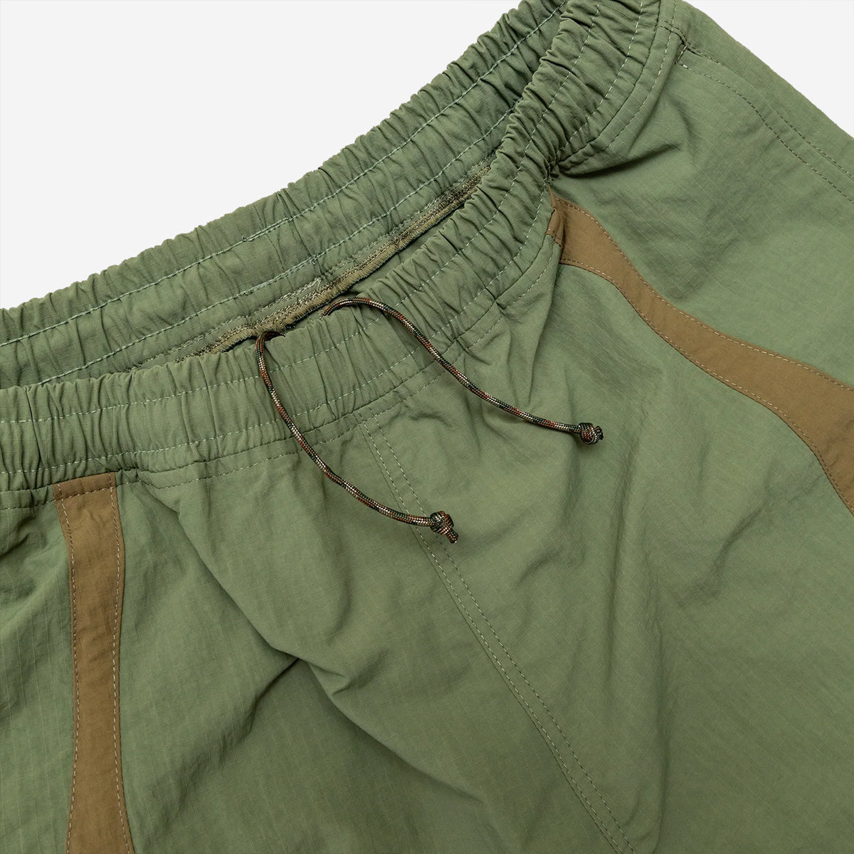 Equis Nylon Ripstop Shorts - Jungle Green/Wheat