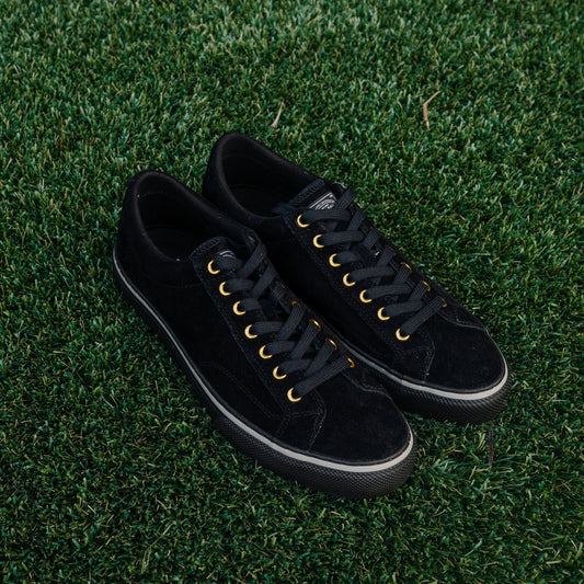 B-02 Suede Basketball Low Sneakers - Black/Black