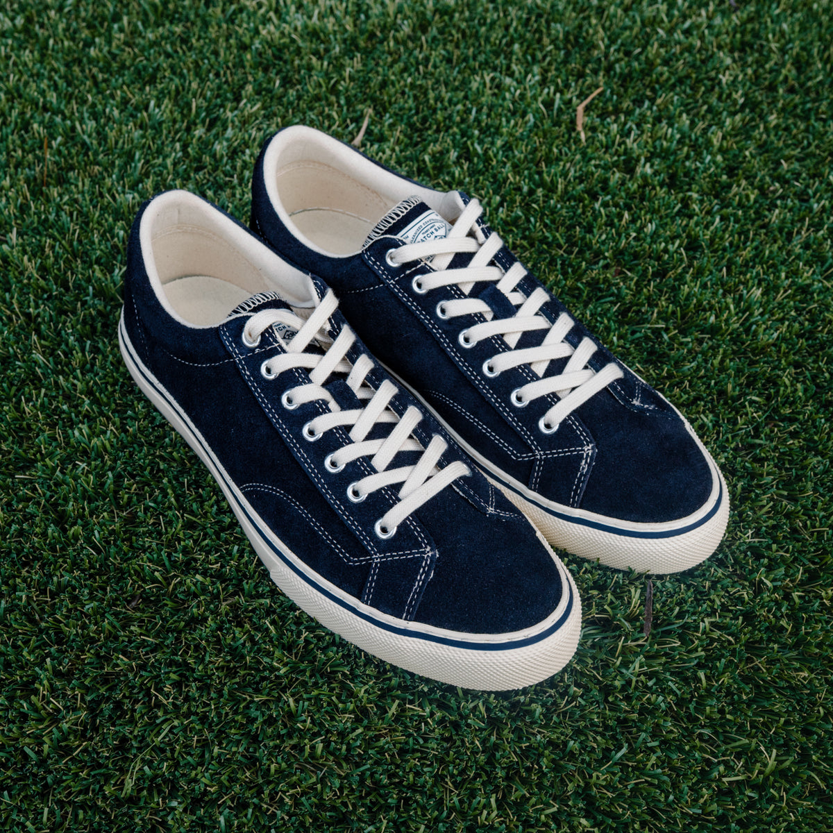 B-02 Suede Basketball Low Sneakers - Navy