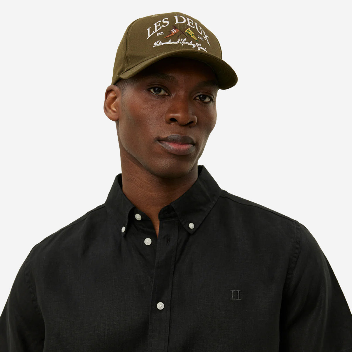 Konrad Linen S/S Shirt - Black