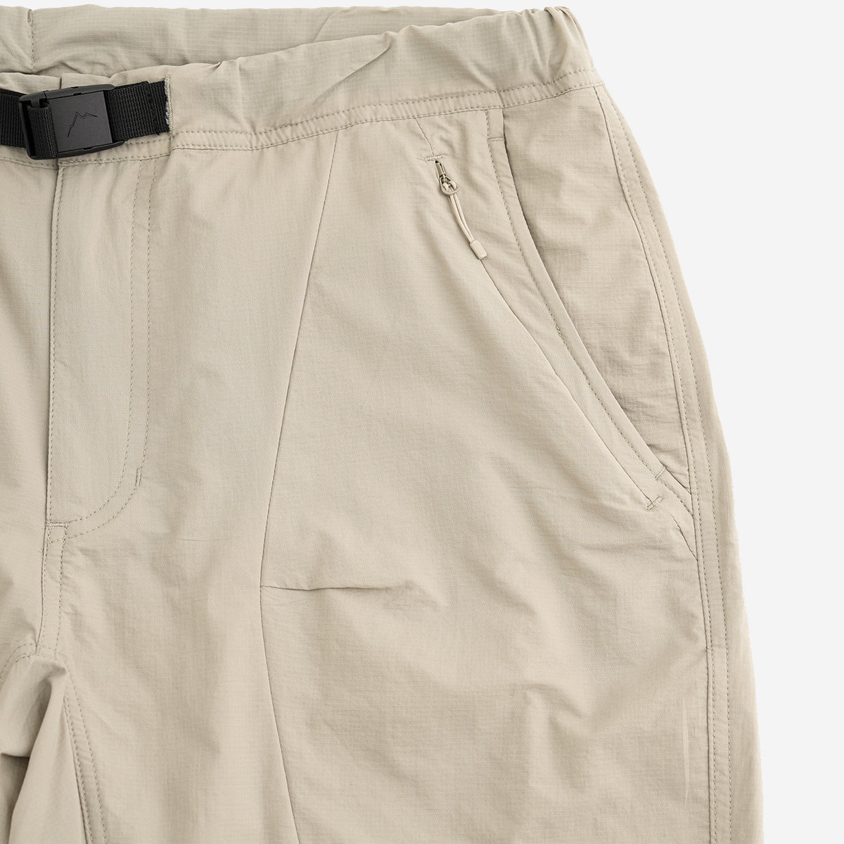 Light Conseal 6-Pocket Zip Shorts - Beige