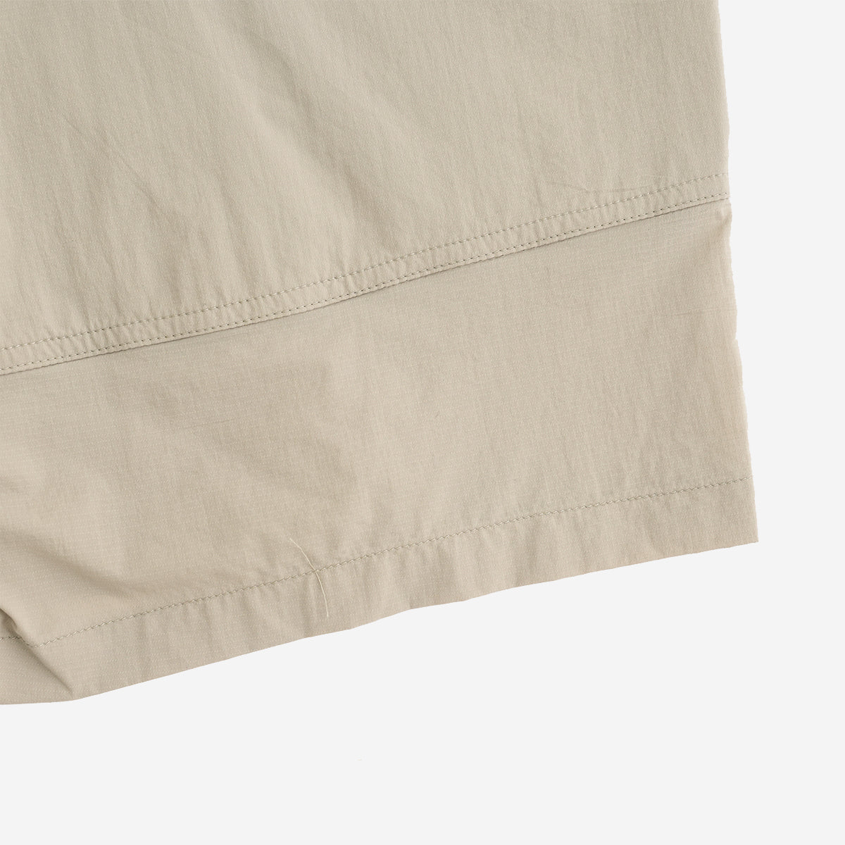 Light Conseal 6-Pocket Zip Shorts - Beige