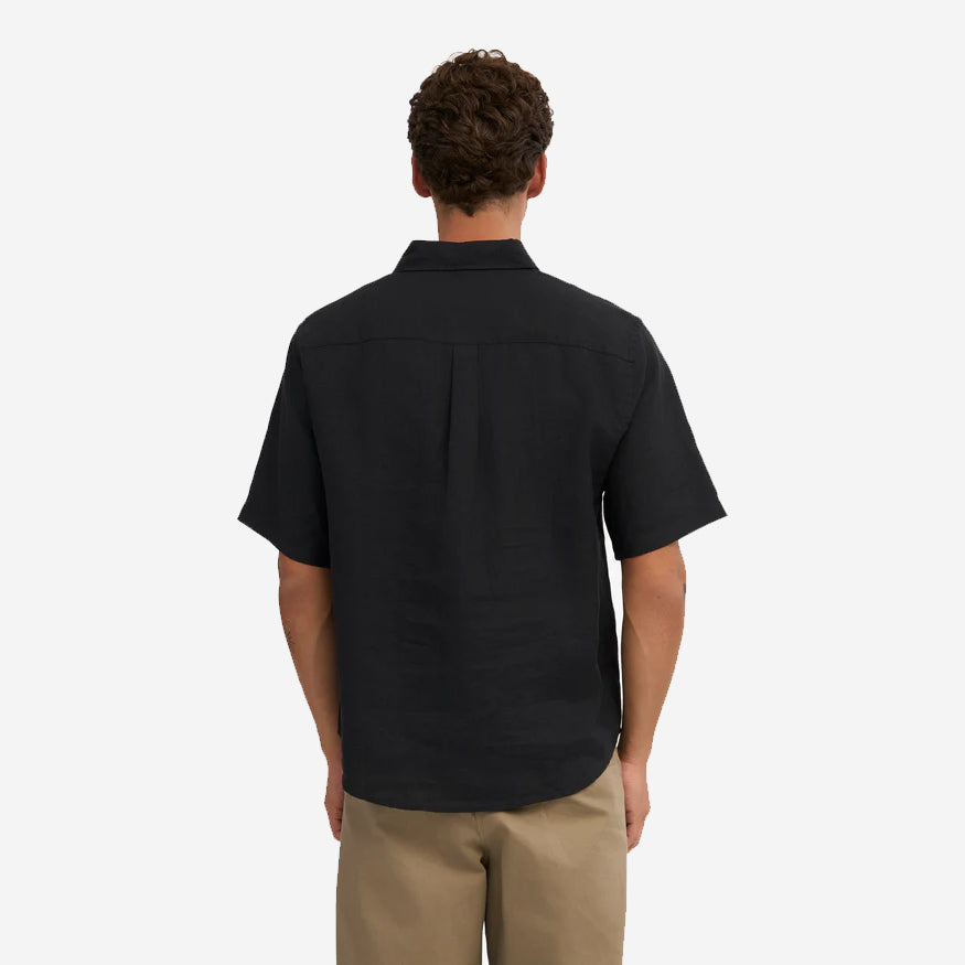 Linen Short-Sleeve Shirt - Deep Black