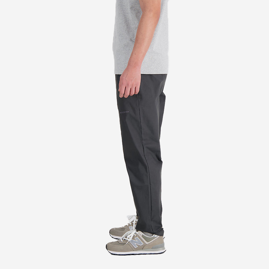 NB Athletics Linear Woven Pant - Blacktop