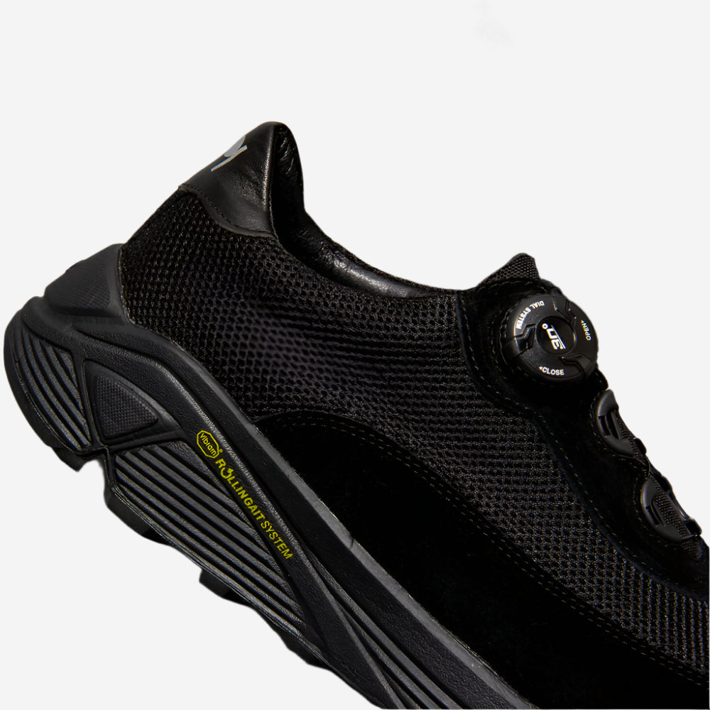 New Dawn Trail Runner - Black