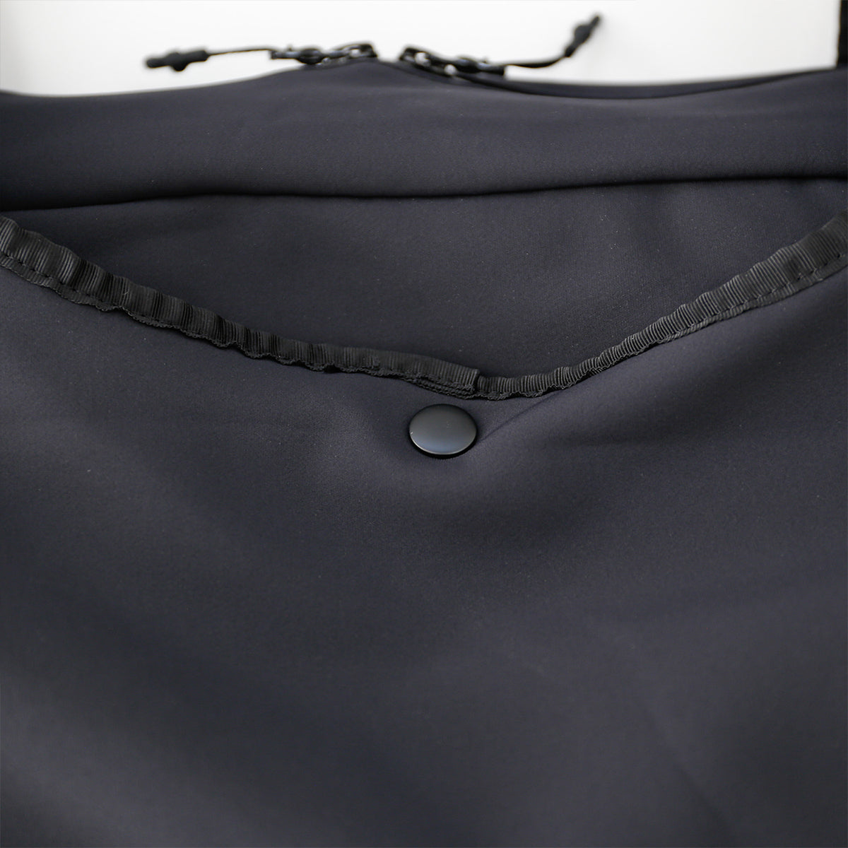 Shell Double Layer 2-Way Tote - Black