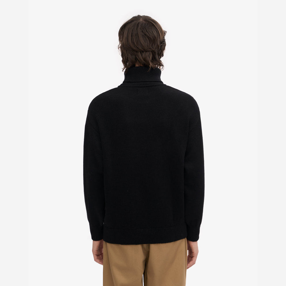 Merino Wool Turtleneck - Deep Black