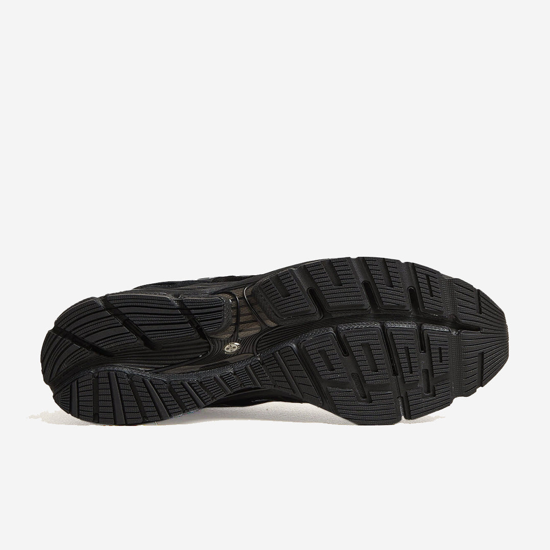 U189093H ABZORB - Black/Silver Metallic