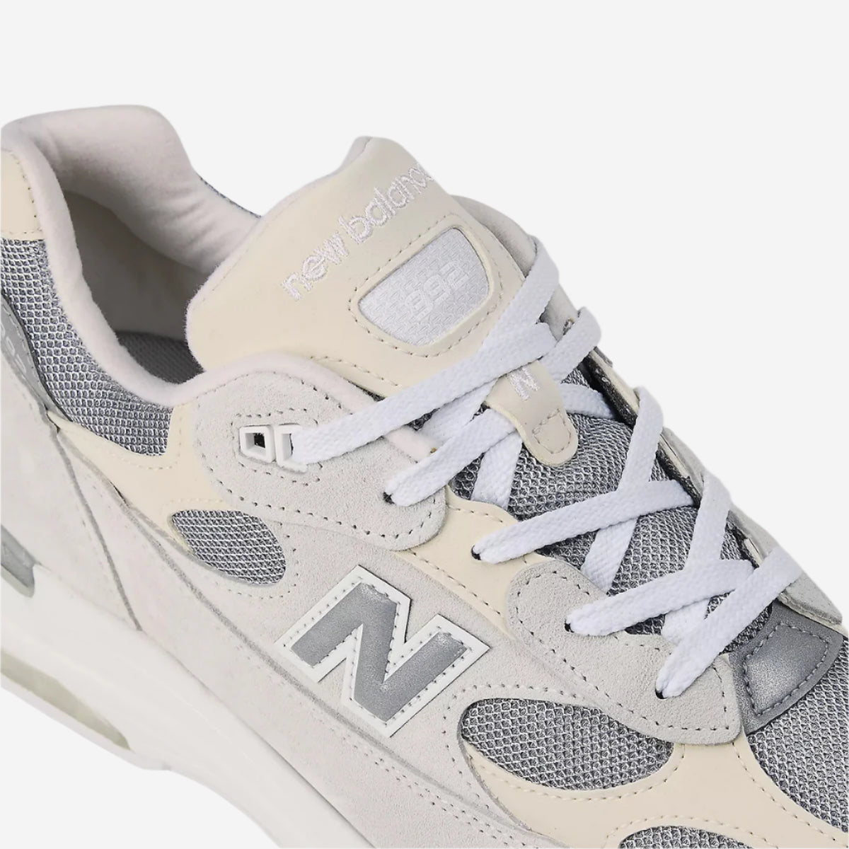 U992NC Made in the USA - White/Reflection/Silver Metallic