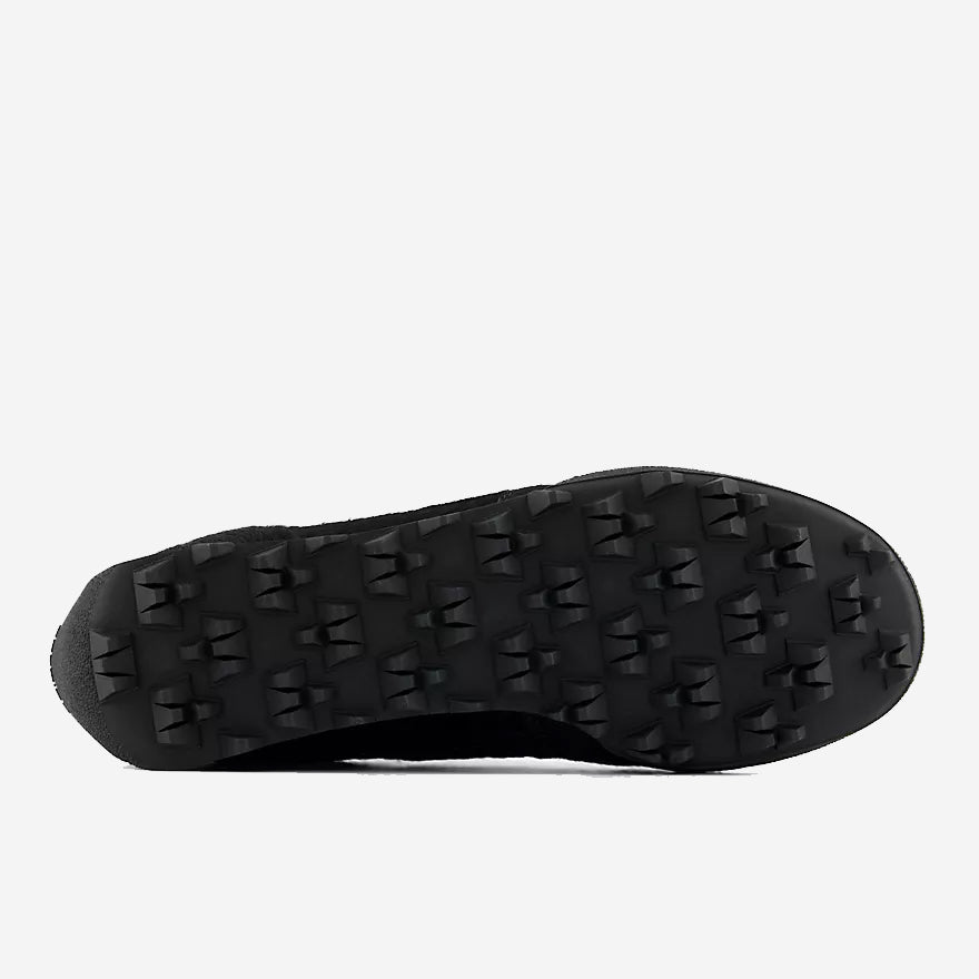 UGTR8N3 Gator Run Pony Hair - Black/Magnet